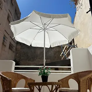 like-home-palermo.palermohotels.org/